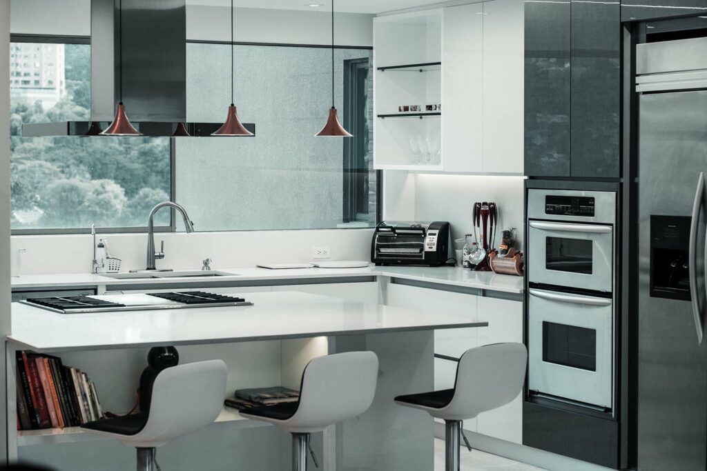 crédence en verre sur mesure pour cuisine